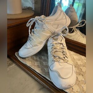 VARSITY Edge Charge Cheerleading Tumbling Stunt‎ Sneakers White Women's Size 7.5